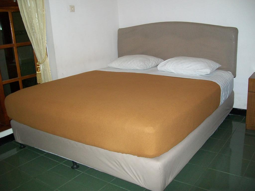 Krowi Inn Surabaya Rom bilde